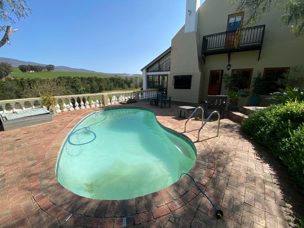 7 Bedroom Property for Sale in Bot River Western Cape